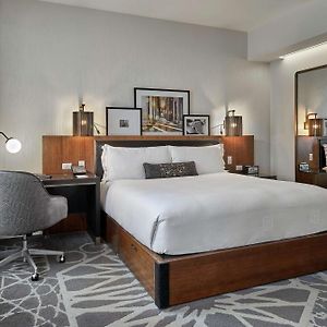 King Room Mobility accessible